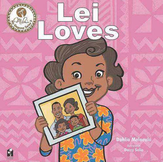 Lei Loves / Petelo Peeks